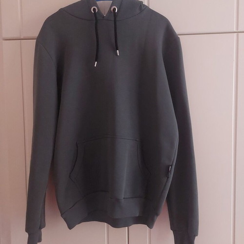 Hoodie size S like new