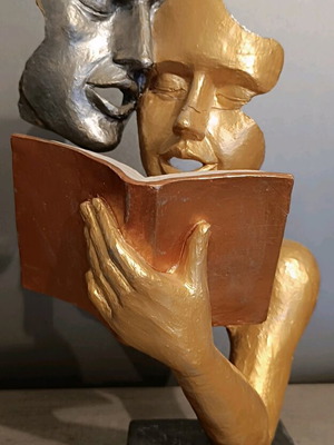 Artistic sculpture Reading & Expression like new, handmade paint on epoxy resin