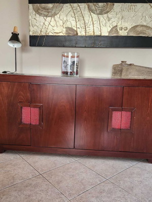Buffet like new