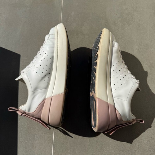 Red Valentino RED(V) sneakers like new, white with pink details size 41