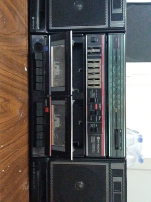 Hitachi vintage stereo