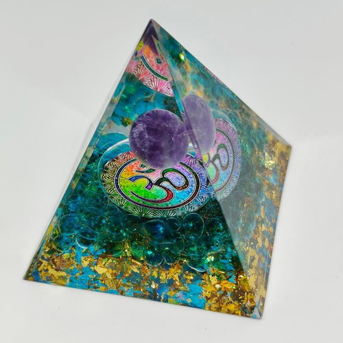 Orgonite pyramid with amethyst and Om symbol like new