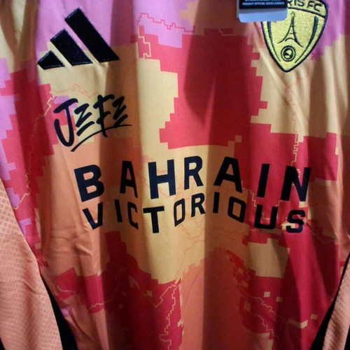 Paris F.C Away Jersey new, size Large