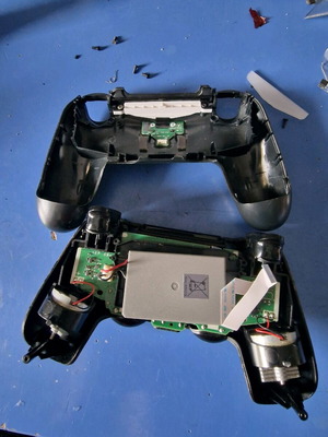 DualShock 4 replacement parts, JDM 020 and JDM 001 motherboards
