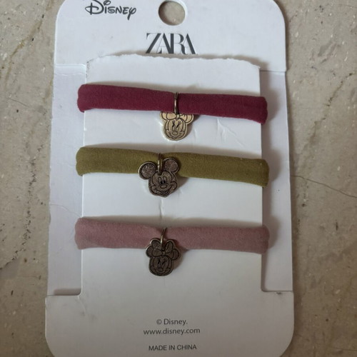Disney elastic bands Zara new, missing one piece