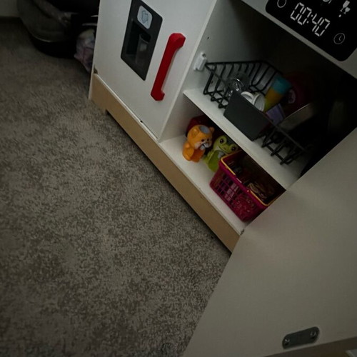 Wooden kids kitchen like new with lights and sounds