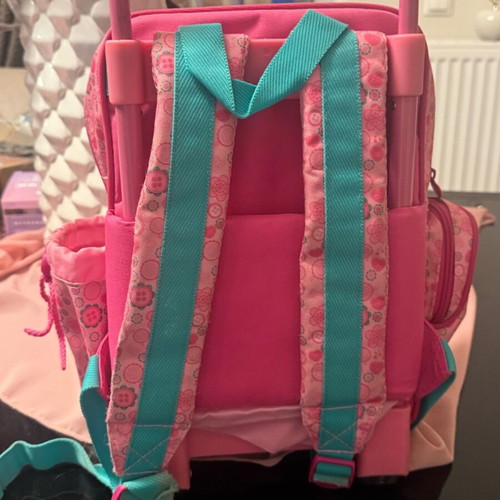 Strawberry rolling bag used