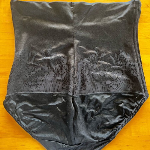 Black satin shaping underwear like new
