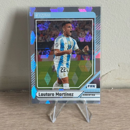 Lautaro Martinez Argentina cubic Panini Donruss 2023-2024 new