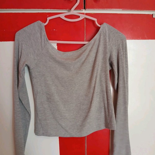 Bershka crop top like new, size L