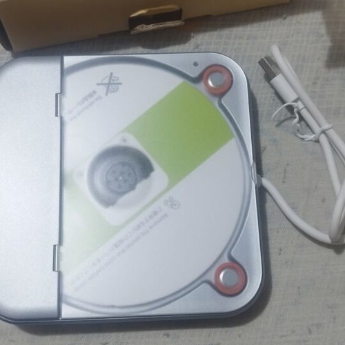 Προσωπικός Bluetooth CD Player με οθόνη LCD και USB AUX