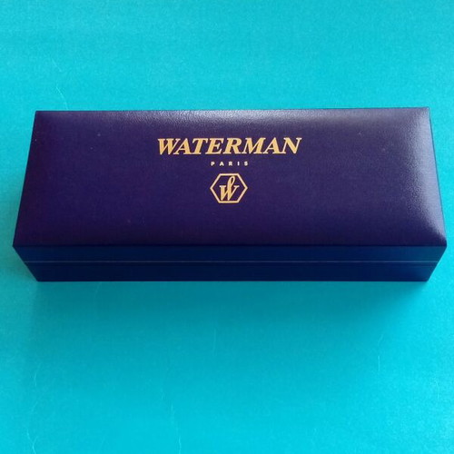 Waterman pen with luxury case like new, silver stainless steel