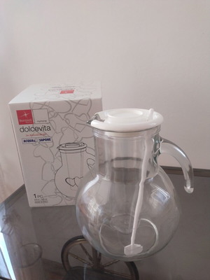 Bormioli Rocco Dolcevita Glass Pitcher 2.15L New with Ice Container