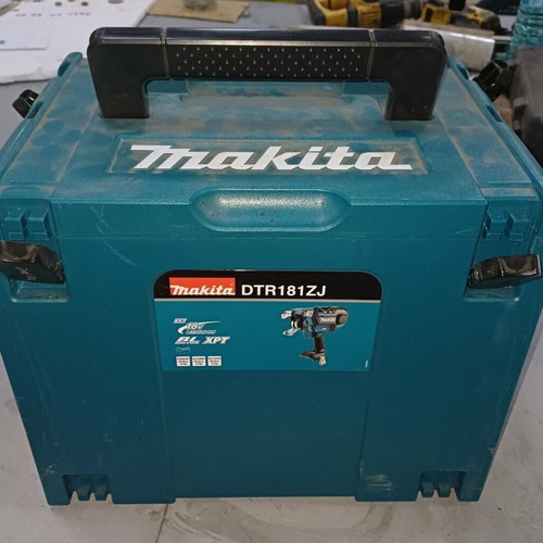 Makita DTR181ZJ cordless rebar tying machine with charger, two batteries