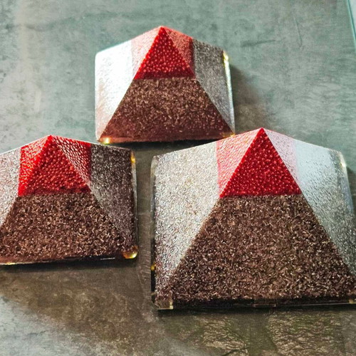 Orgonite medium pyramid ALU-COPPER with gold-plated MWO antenna