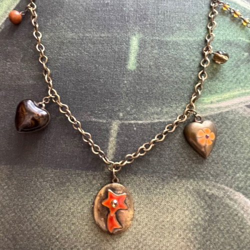 Ikita branded necklace like new
