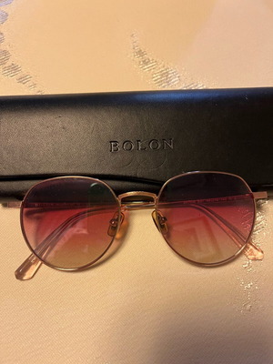 Bolon sunglasses used for girls pink