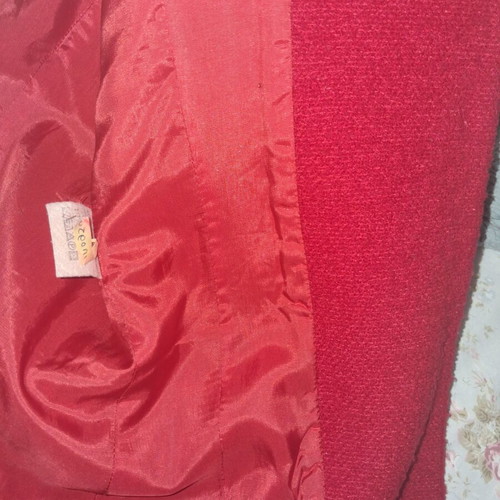 A-Style red wool coat used, warm