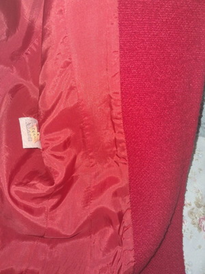 A-Style red wool coat used, warm