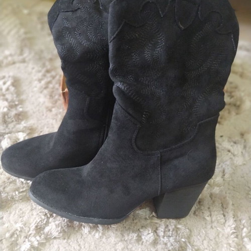 3/4 boots new black suede with embroidery size 37 Just Greece