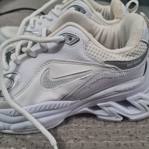 Nike women's sports sneakers, size 37, insole 22cm