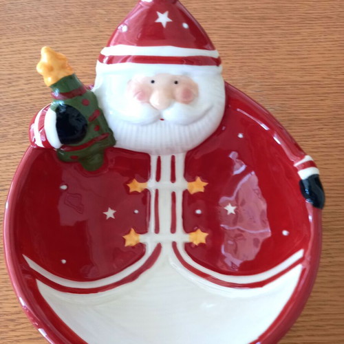 Seasonal ceramic and glass plates and trays new, Christmas and Easter