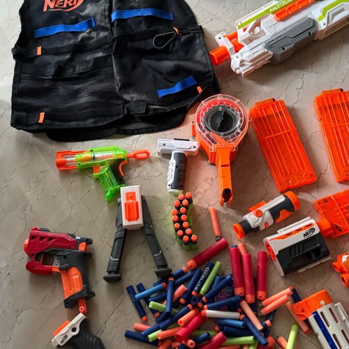 Nerf toys like new with all accessories