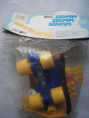 Disco Roller δεκαετίας 1980 καινούργιο με δερμάτινο λουράκι μπλε-κίτρινο