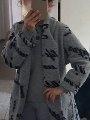Calvin Klein set with sweater and coat like new, black and grey