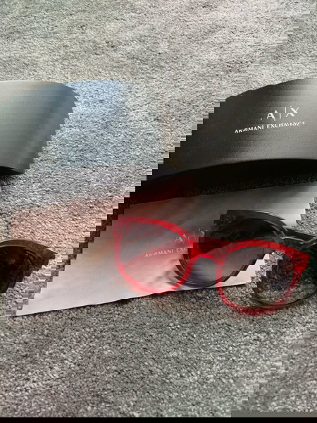 ARMANI EXCHANGE ΓΥΝΑΙΚΕΊΑ ΓΥΑΛΙΆ !!!