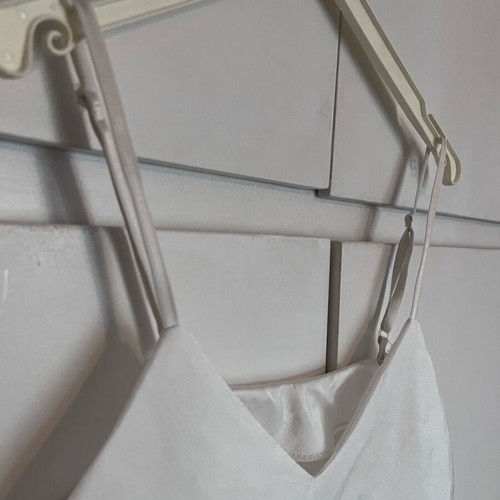 Λευκό τοπάκι σαν καινούργιο, one size με ρυθμιζόμενες τιράντες