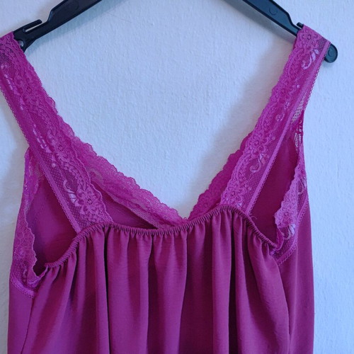Women's top blouse with lace straps, magenta