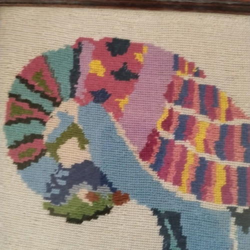 Embroidered frame used 42×32