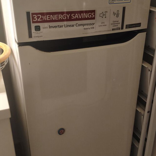 LG Refrigerator like new, A++ energy class, 209L capacity
