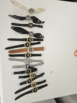 Watches like new, pack of 15