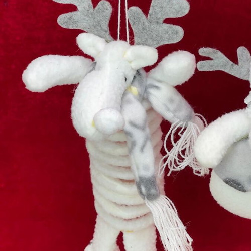 Christmas hanging reindeer ornaments set of two, like new