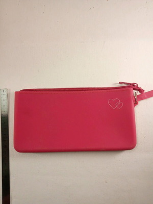 Plastic case with zipper 20x10 cm like new