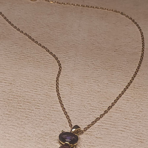 Women's necklace with purple stones
