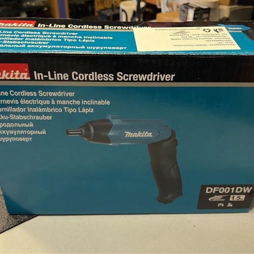 Makita DF001DW cordless screwdriver new set with 81 bits