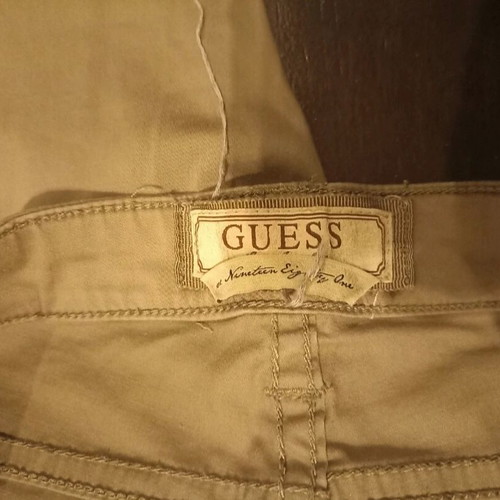 Guess women's slim fit pants beige used, size S