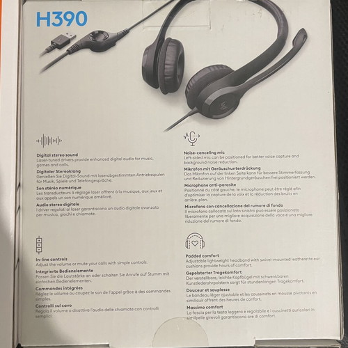 Logitech H390 and Creative HS-720 v2 headsets new, professional communication