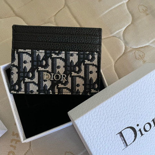 Dior card holder used with bag and box