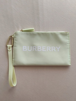 Τσαντάκι νεσεσέρ Burberry