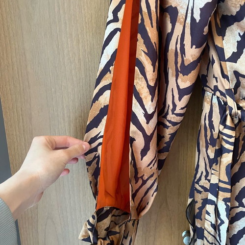 Lynne animal print dress with lining and belt new with tags