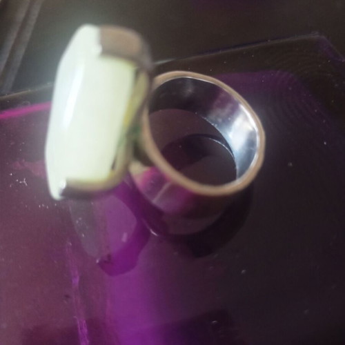 Silver solid 925 ring with green aventurine like new