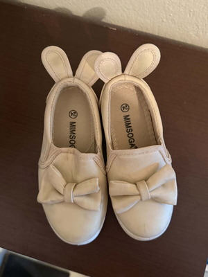 Girls' ballet flats, size 24, beige