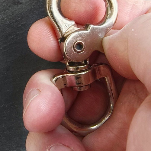Lobster claw safety keychain new, silver