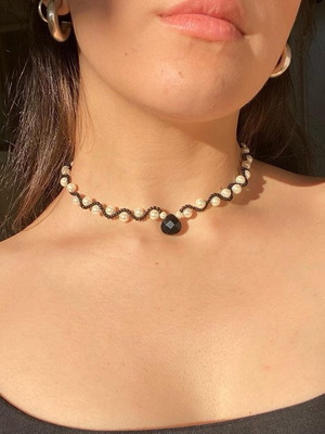Handmade coquette romantic choker necklace with black onyx, pearls and black beads made to order
