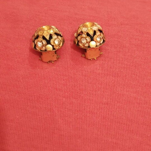 Vintage clip-on women's earrings with enamel and rhinestones like new