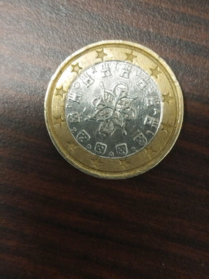 1€ Coin Portugal 2002 used with royal seal design